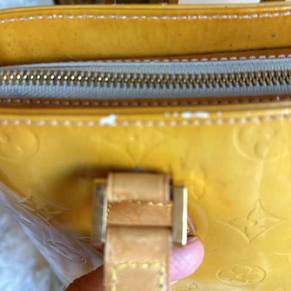 Louis Vuitton Vintage Yellow Vernis Houston Bag - Picture 8 of 16